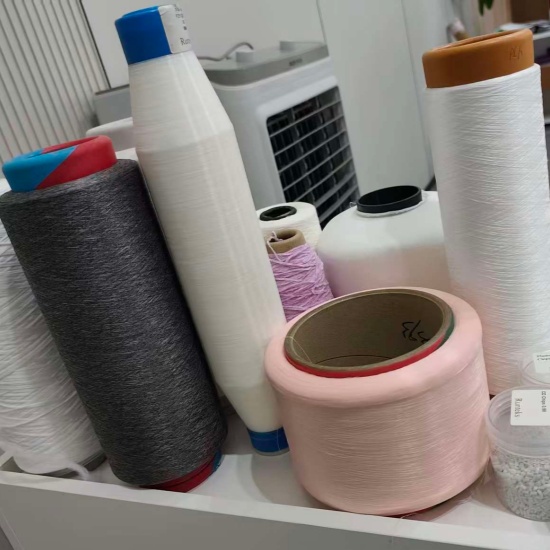 Preparación de Runteks para la Exposición de Hilos de Shanghái de 2026