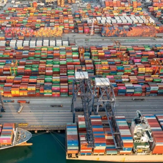 El mercado mundial del transporte marítimo está experimentando fuertes fluctuaciones.