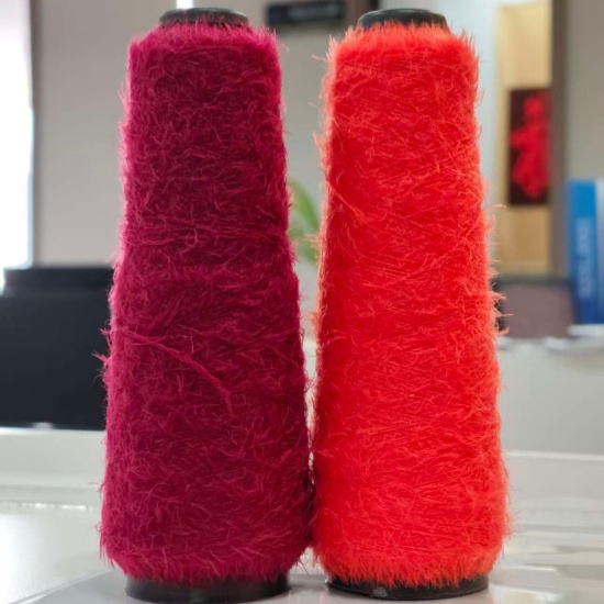 Hilo de plumas brillante, hilo suave y elegante