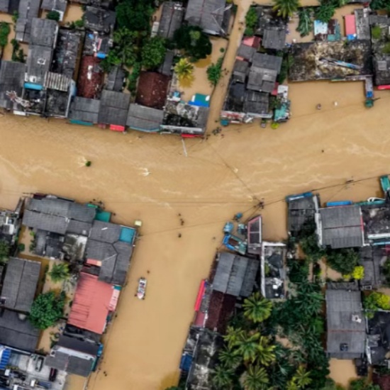 El Sudeste Asiático se enfrenta a un grave desastre y Runteks está dispuesto a superar las dificultades juntos.